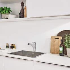 ברז מטבח נשלף גרואה דגם Eurosmart 30305000 במטבח