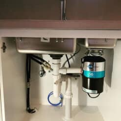 צילום טוחן אשפה ניגא insinkerator 56