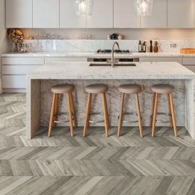 ריצוף דמוי עץ