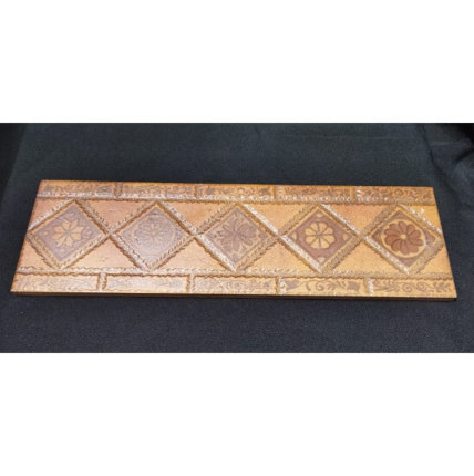 פס דקור קרמיקה 33.3 על 10 סמ מתאים לריצוף