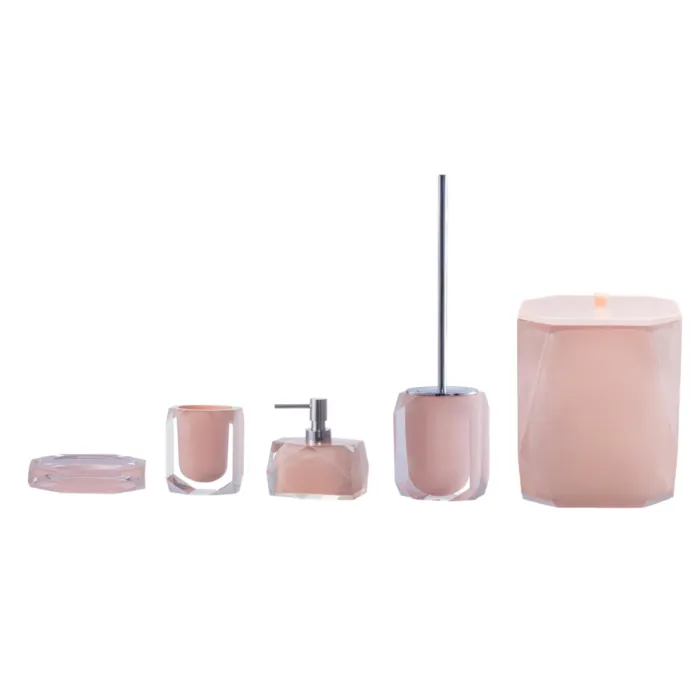 אביזרים לחדר רחצה גוון ורוד עיצוב יהלום